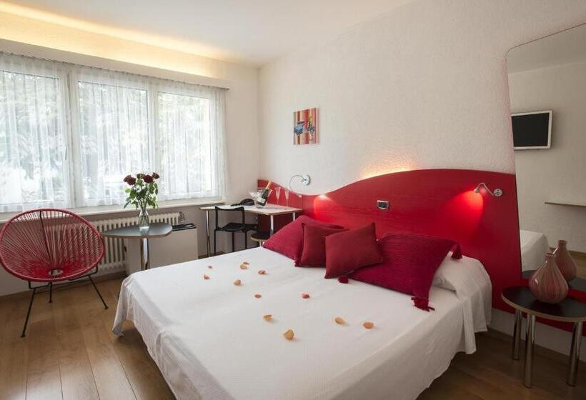 Camera Standard, Vezia