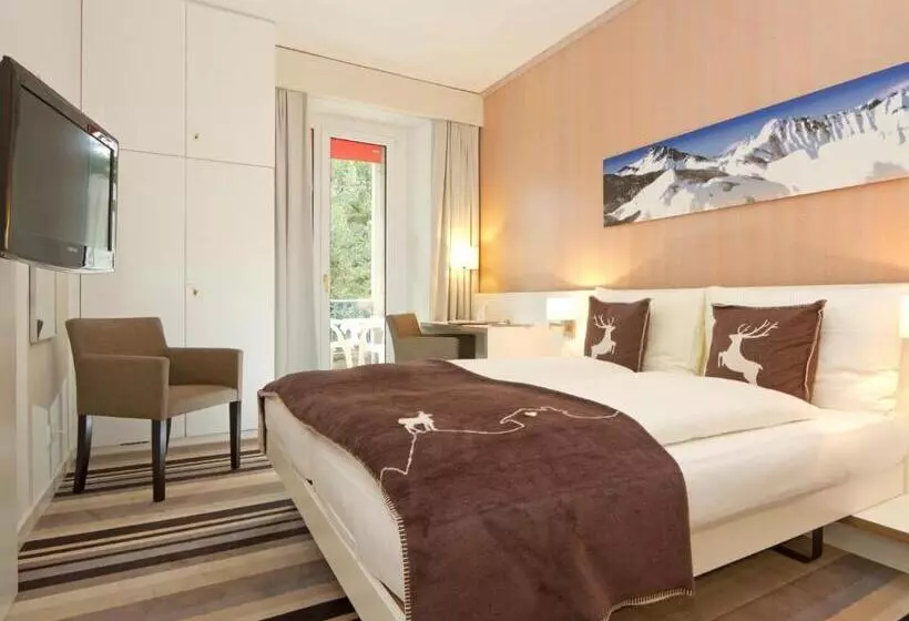 バルコニー付きスタンダードルーム, National By Mountain Hotels