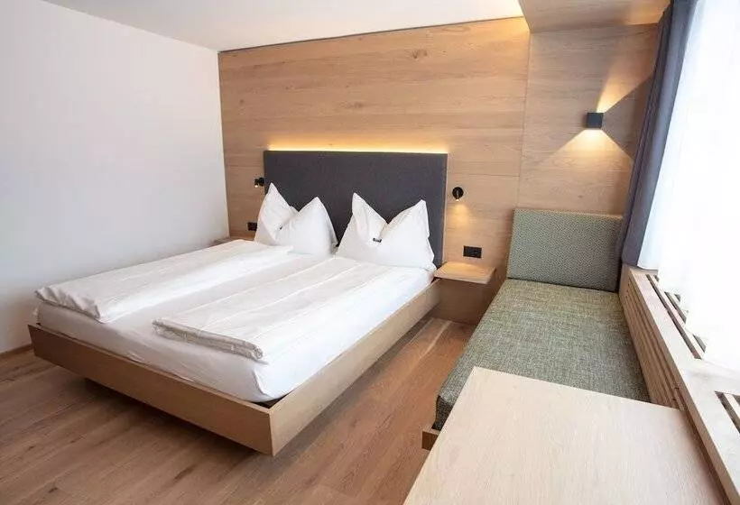 Chambre Standard, Posthotel Valbella