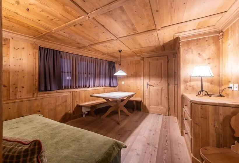 Chambre Familiale, Posthotel Valbella