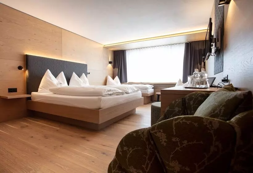 Chambre Supérieure, Posthotel Valbella