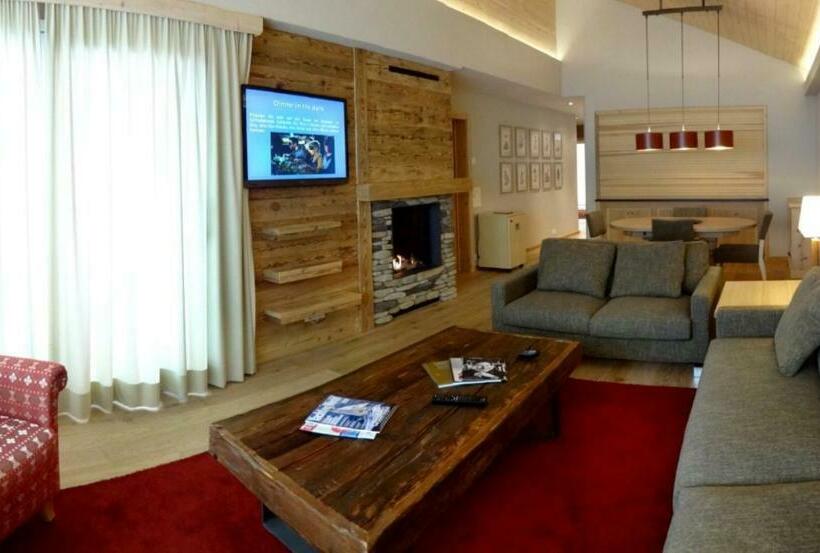 带2个卧室的高级套间, Romantik Hotel Schweizerhof