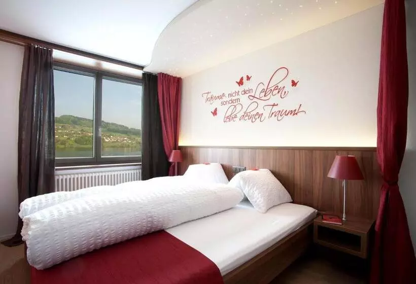 レイクビュースタンダードルーム, Seehotel Delphin