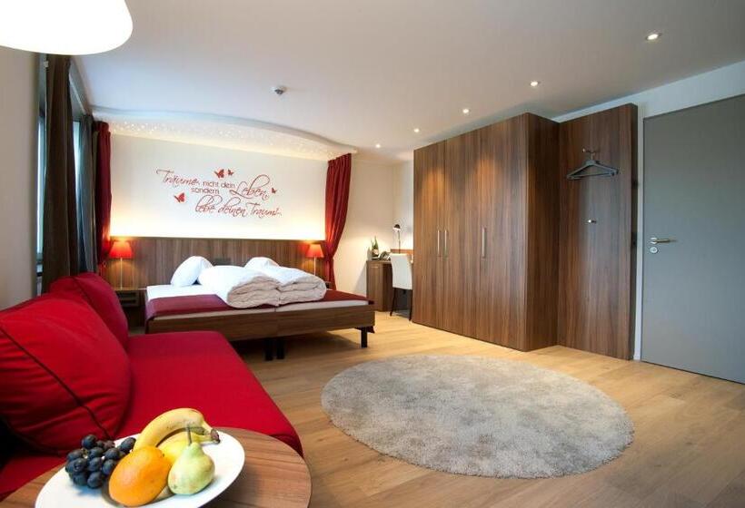 غرفة قياسية مطلّة علي البحيرة, Seehotel Delphin