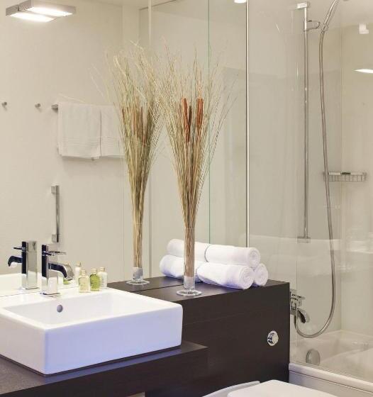 اتاق استاندارد یک نفره, Seehotel Sternen
