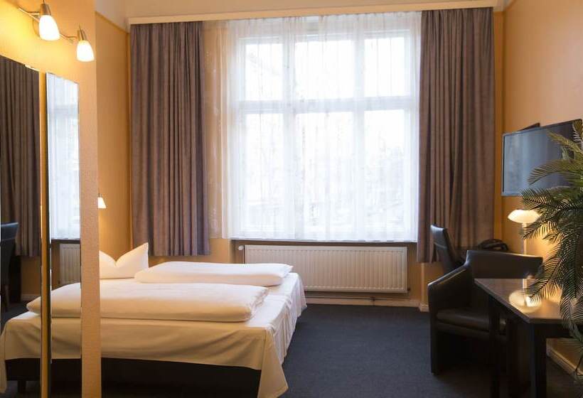 اتاق استاندارد, Am Hermannplatz