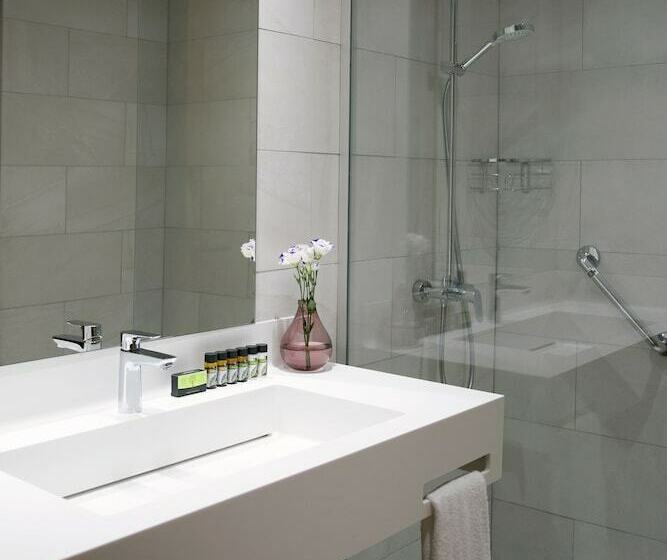 غرفة سوبيريور مطلّة علي البحر, Asterias Beach