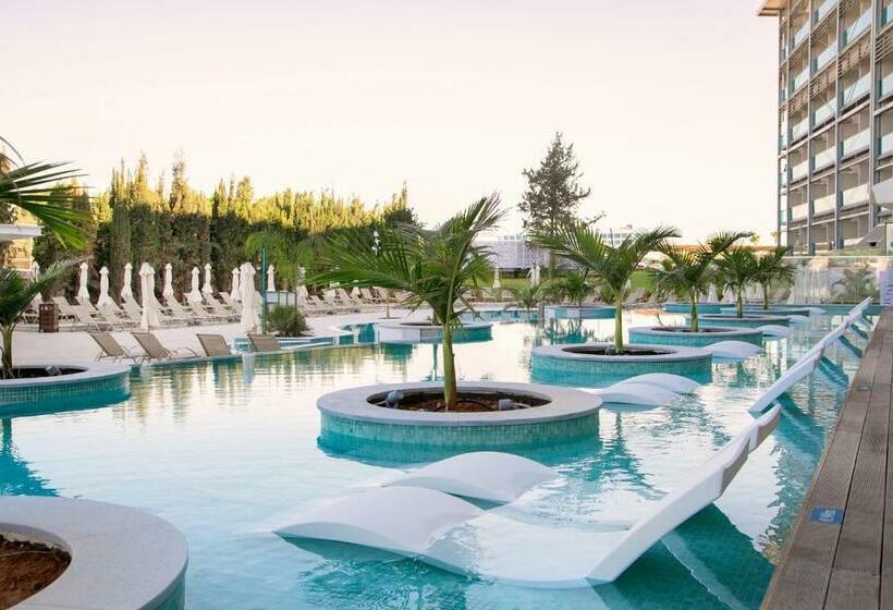 غرفة قياسية, Asterias Beach