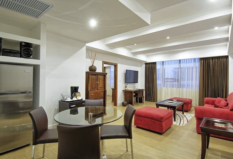 Президентский Люкс, Balmoral Hotel San José Cr, Historic District