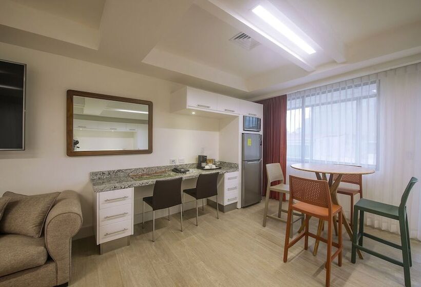 Люкс, Balmoral Hotel San José Cr, Historic District