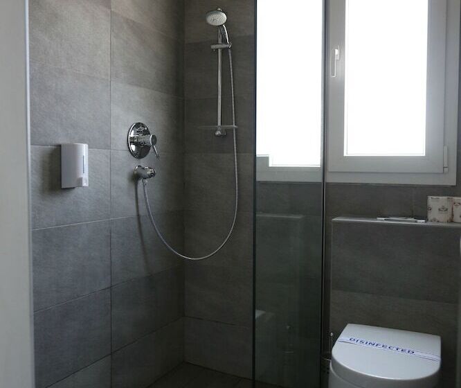 オーシャンビュースーペリアールーム, Dionysos Central