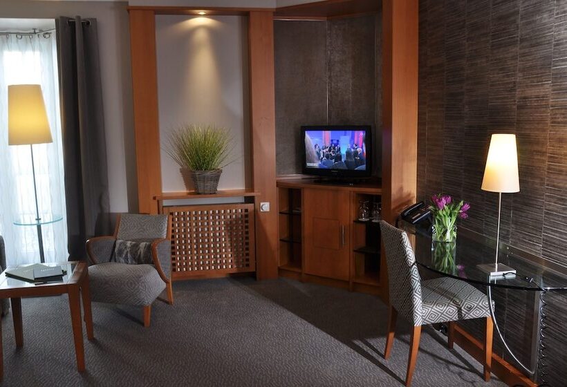 豪华单人间, Eggers Hamburg