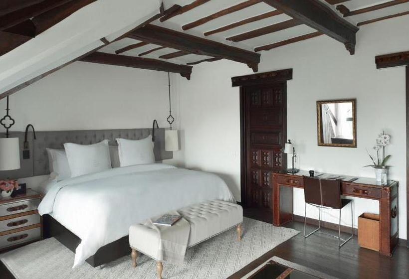 Номер Премиум, Four Seasons Hotel Casa Medina Bogota