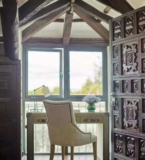 اتاق سوپریور, Four Seasons Hotel Casa Medina Bogota