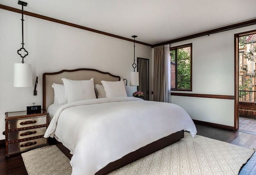 Люкс с Балконом, Four Seasons Hotel Casa Medina Bogota