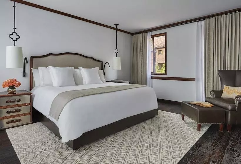 اتاق پرمیوم, Four Seasons Hotel Casa Medina Bogota