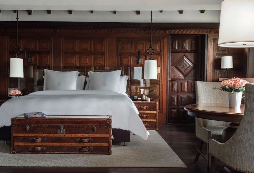 Люкс, Four Seasons Hotel Casa Medina Bogota