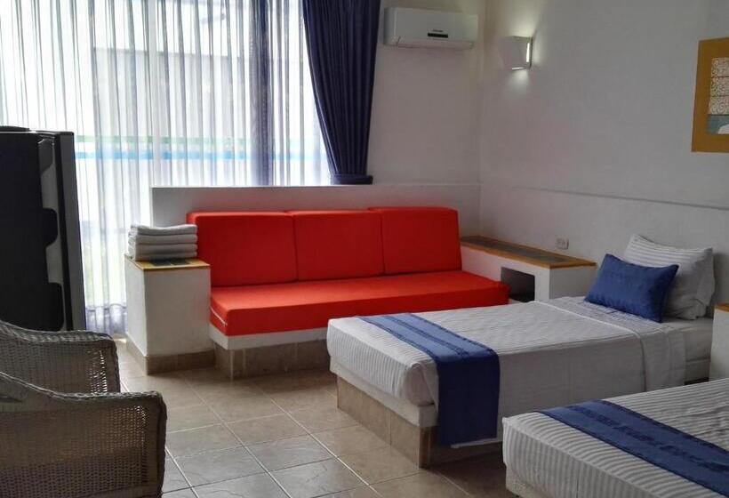 ファミリーステューディオ, Guadaira Resort