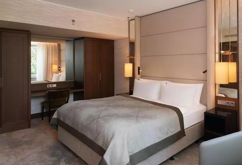 سوییت جونیور, Intercontinental Berlin, An Ihg