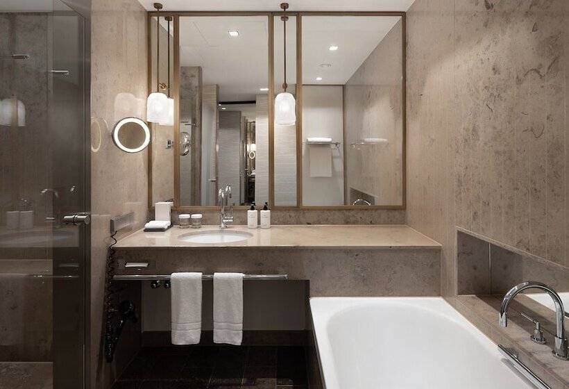 اتاق کلاب, Intercontinental Berlin, An Ihg