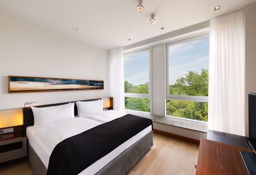 اتاق کلاب, Intercontinental Berlin, An Ihg