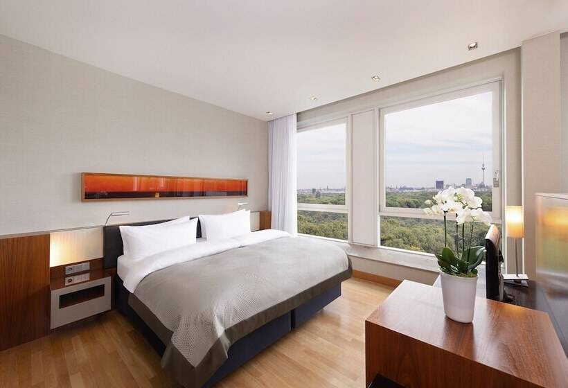 سوییت جونیور, Intercontinental Berlin, An Ihg