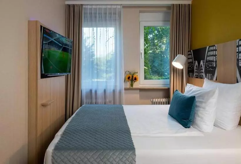 コンフォートルーム, Leonardo Hotel Hamburg Elbbrücken