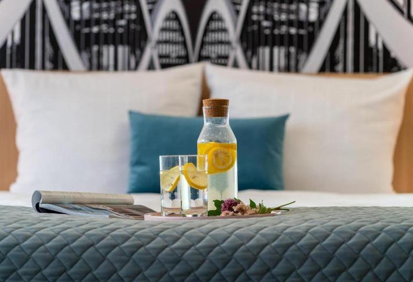 高级三人间, Leonardo Hotel Hamburg Elbbrücken