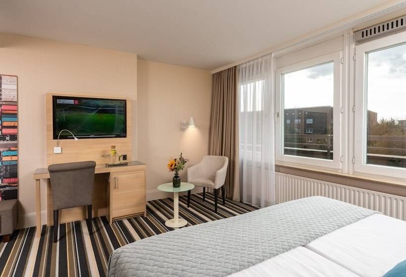 高级大房间, Leonardo Hotel Hamburg Elbbrücken
