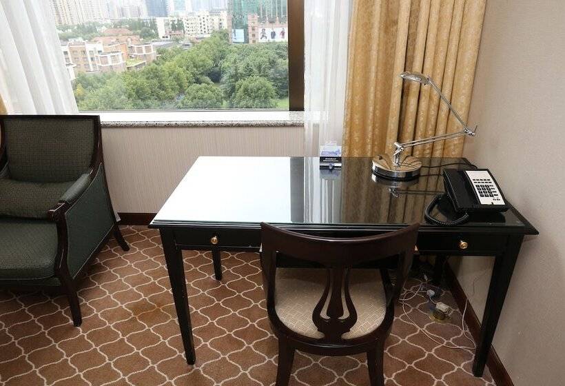 수피리어 룸, Okura Garden Hotel Shanghai