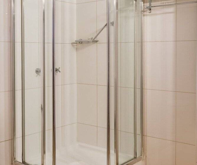 חדר אקזקיוטיב, Panamericano