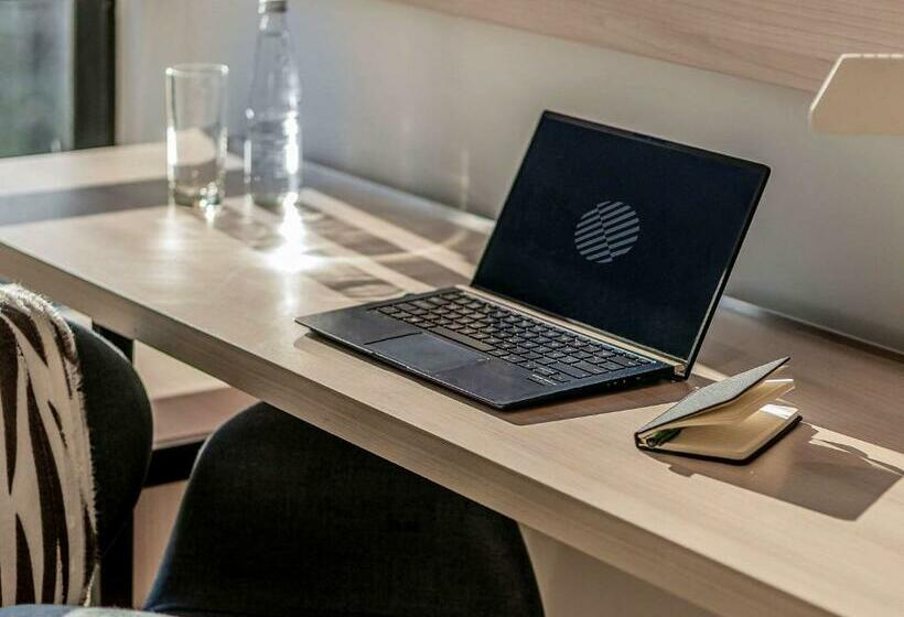 غرفة ديلوكس مطلة على المدينة, Pullman Vina Del Mar San Martín