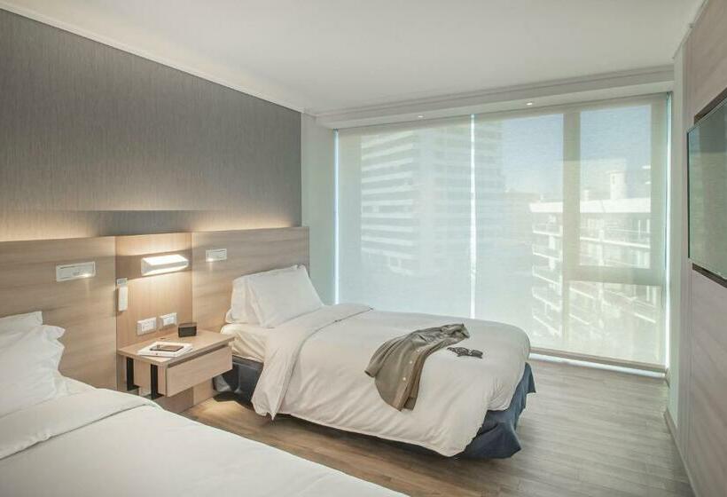 اتاق لوکس با چشم‌انداز شهر, Pullman Vina Del Mar San Martín