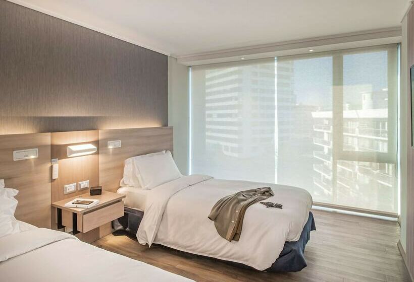 اتاق لوکس با چشم‌انداز شهر, Pullman Vina Del Mar San Martín