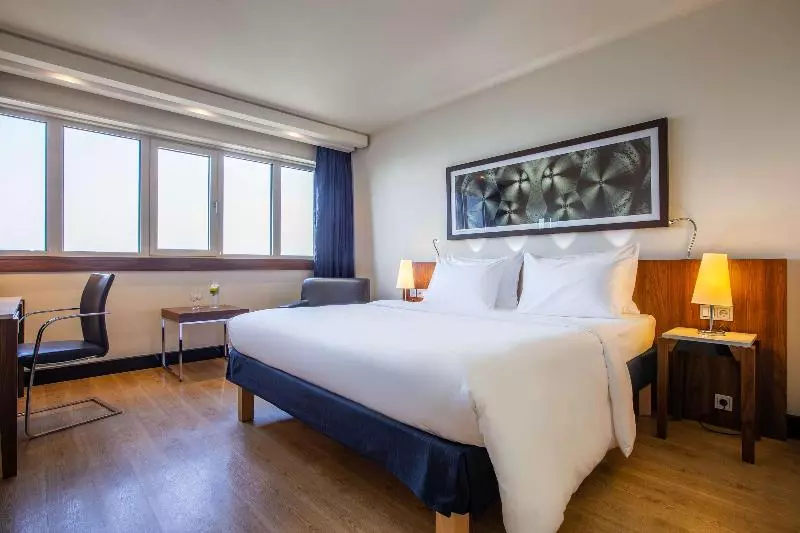 スタンダードルーム, Radisson Blu Hotel, Hamburg