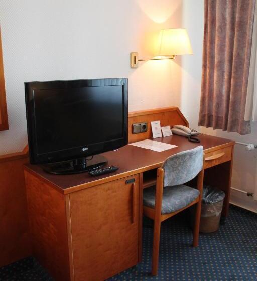 חדר אקונומי, Restaurant Seegarten Quickborn