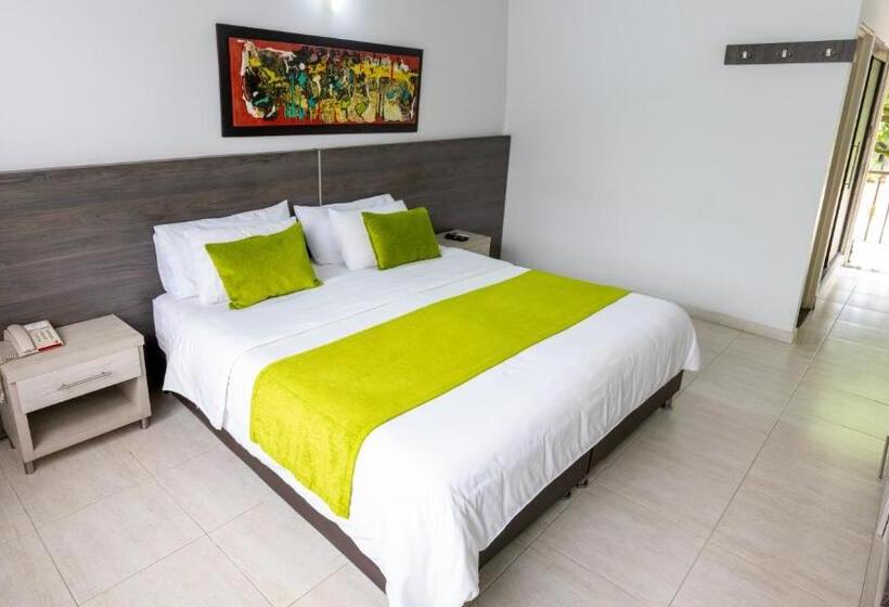 غرفة قياسية, San Juan Internacional