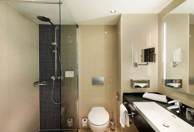 Pokój Superior, Scandic Berlin Kurfürstendamm