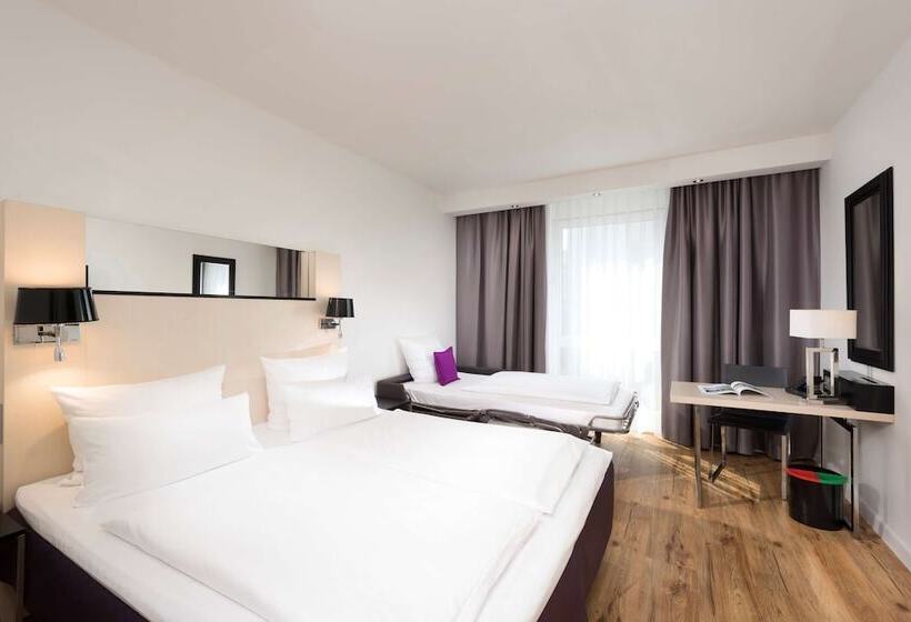 Pokój Superior, Scandic Berlin Kurfürstendamm