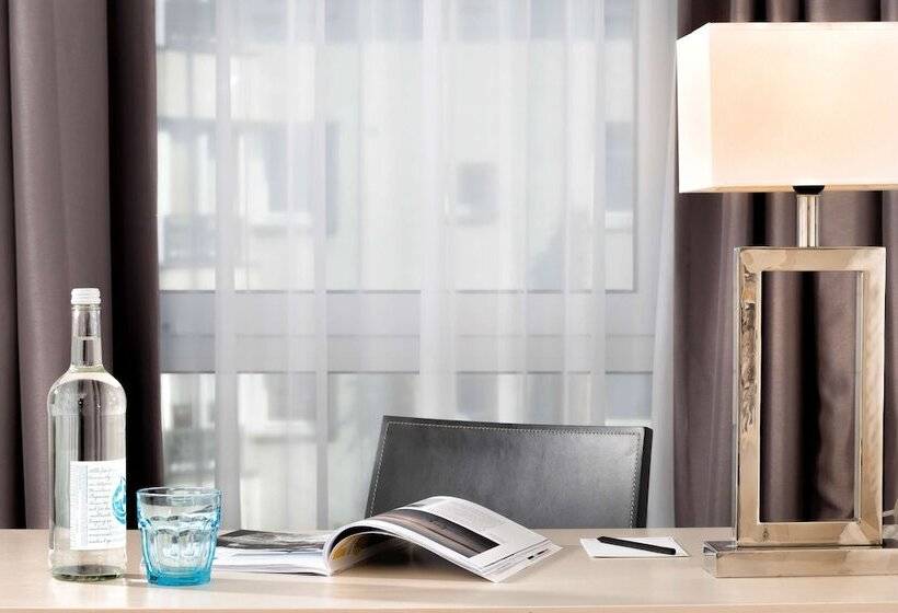 Pokój Rodzinny Superior, Scandic Berlin Kurfürstendamm