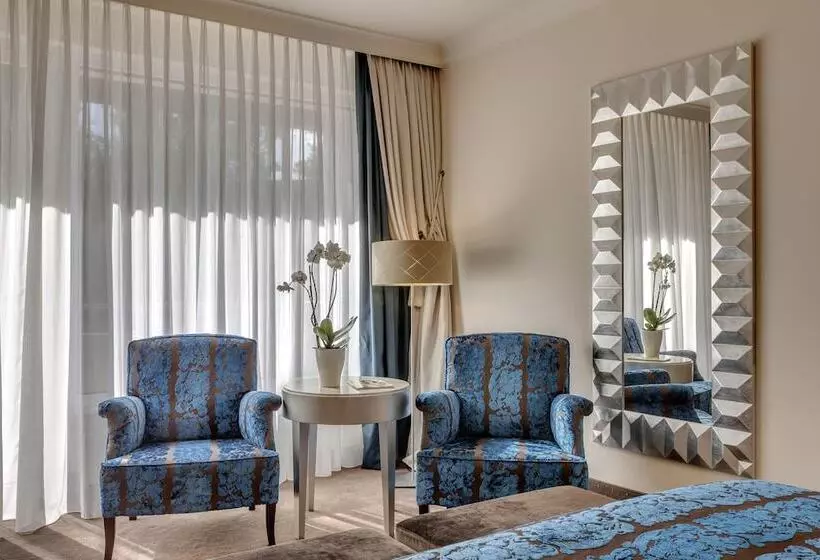 اتاق لوکس با بالکن, Bernstein Hotel Villa Kastania
