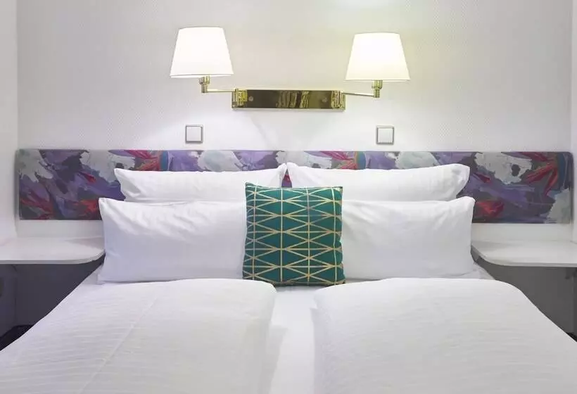 سوئیت با بالکن, Bernstein Hotel Villa Kastania