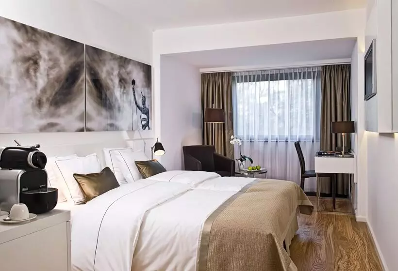 اتاق لوکس, Wyndham Berlin Excelsior