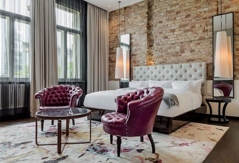 Suite Kingsize Bett, Zoo Berlin