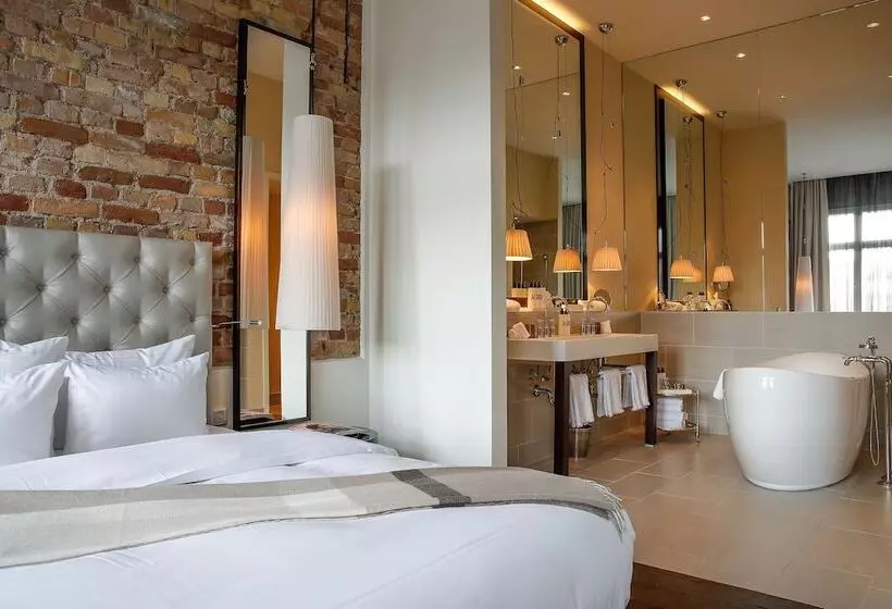 Suite Kingsize Bett, Zoo Berlin
