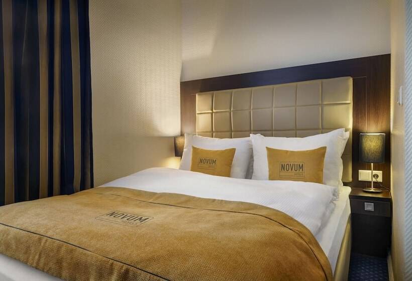 غرفة أساسية سرير مزدوج, Continental Hamburg Hauptbahnhof