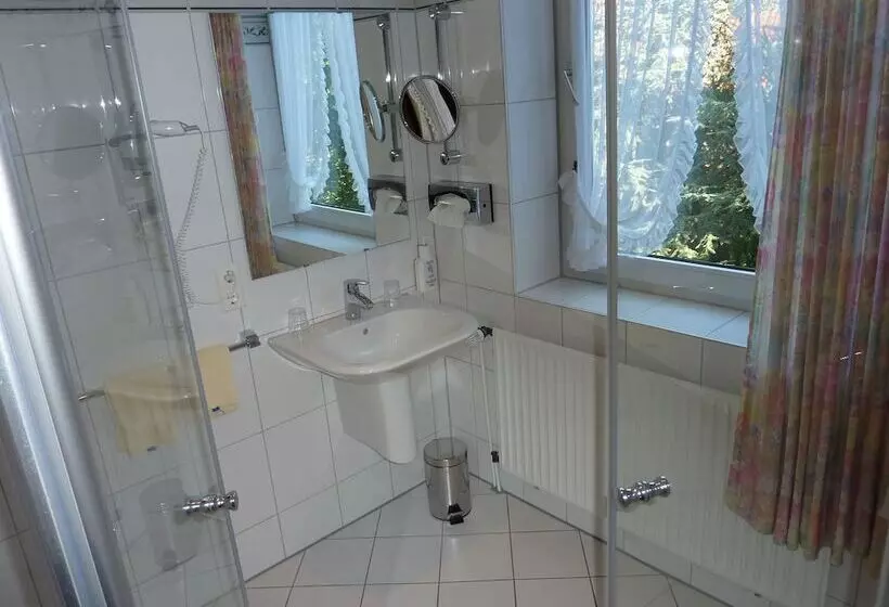 スタンダードルーム, Akzent Hotel Zur Wasserburg   Hotel Garni Bed & Breakfast
