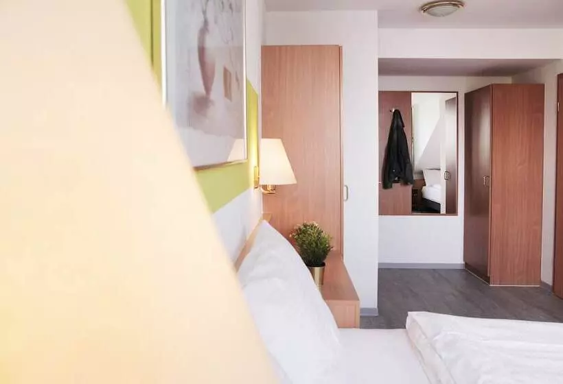 スタンダードトリプルルーム, Bp24 Hotel Aachen