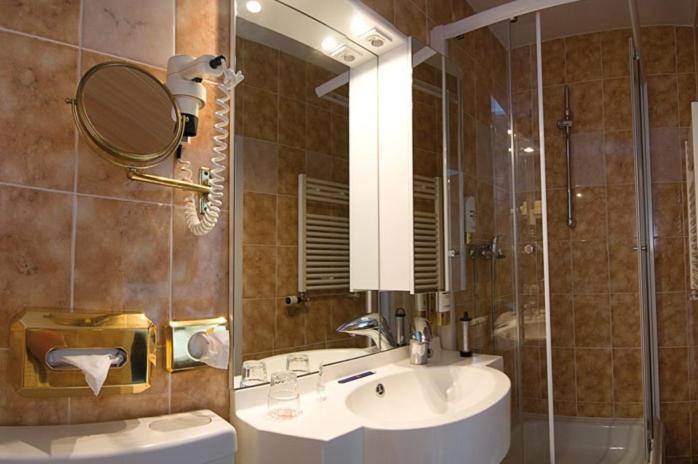 高级大房间, Alter Speicher