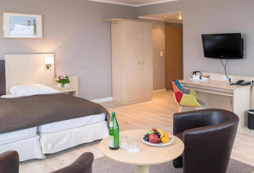 غرفة كومفورت, Astor Kiel By Campanile